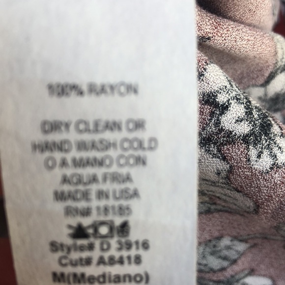 Audrey 3+1 floral midi dress.. high neck - Picture 7 of 7